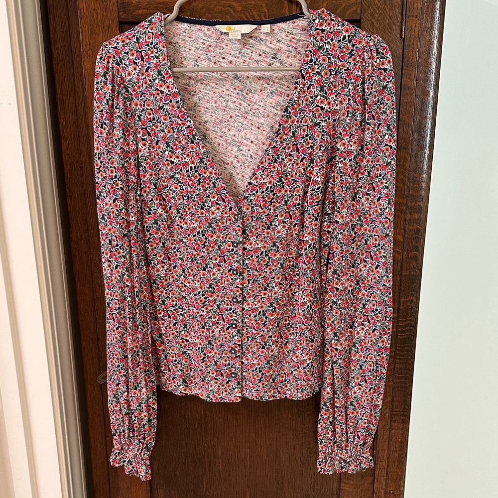 Boden Floral V-Neck Blouse